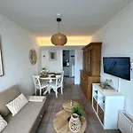 Cosy *
